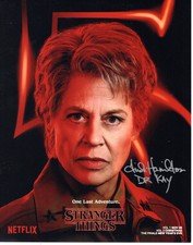 Linda Hamilton signed 11x14 Photo Dr. Kay Stranger Things 5 JSA Authentication