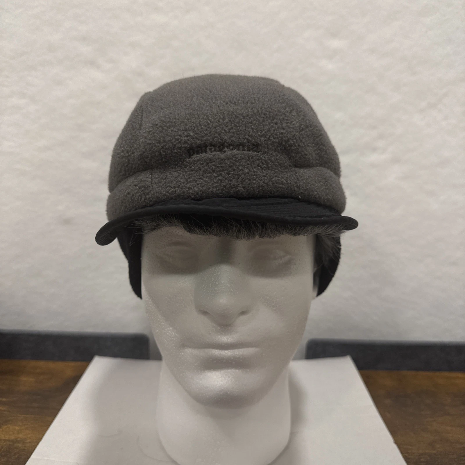 Vintage patagonia duckbill fleece hat cap gray ear flap size M