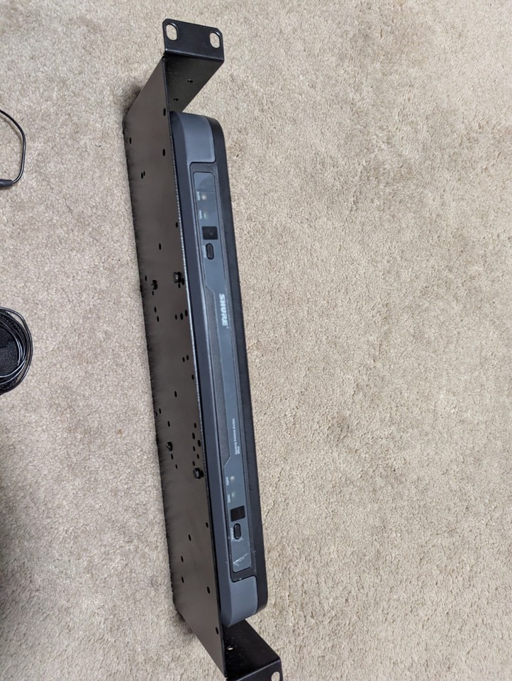 Shure PG1 (M10, 670-686 MHz) émetteur de poche sans fil Bax Music