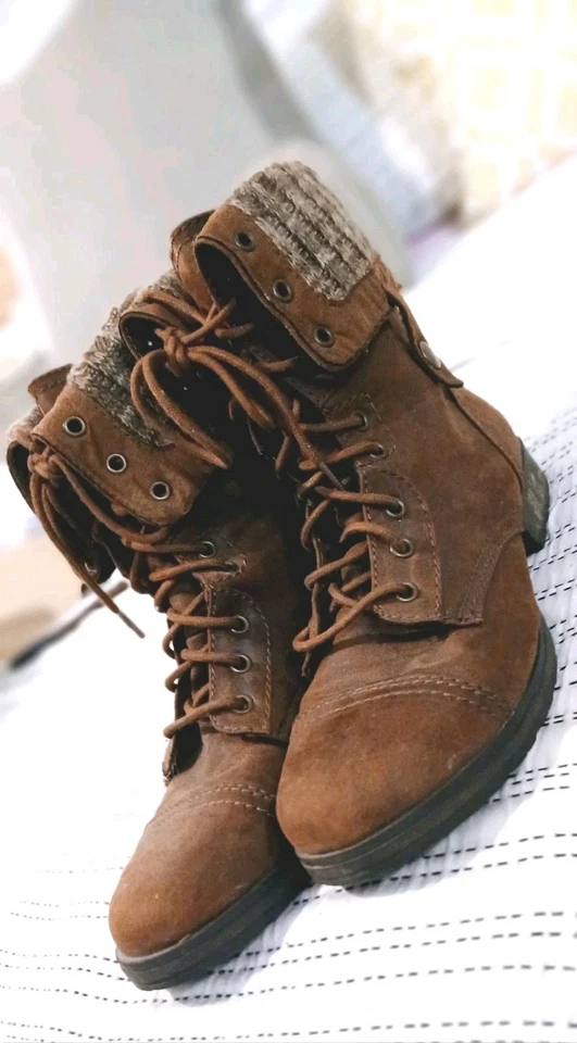 Botas de combate Falls Creek con cremallera/cordones, forradas para mujer talla 11 Foto 2 de 4