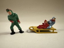 Vintage Barclay MANOIL Sledding Family Lead Figurines Antique 1930-40's Sled