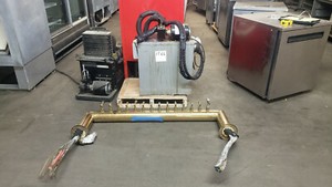 14 Beer Taps With Perlick Cooler and Dispencer