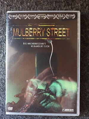 Mulberry Street - Die Nachbarschaft verändert sich (DVD -FSK18) sehr gut !