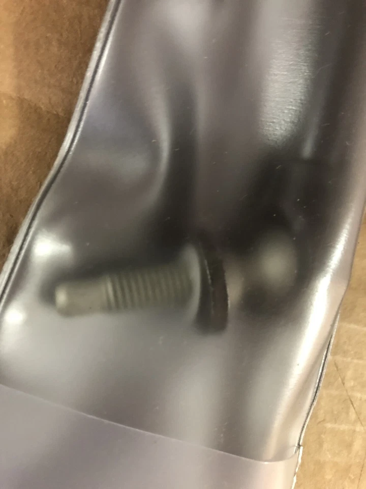 Lote de 2 soportes de elevación de escotilla trasera pieza de brazo fuerte # D4699 Jeep Cherokee 1999-2004 Foto 3 de 4