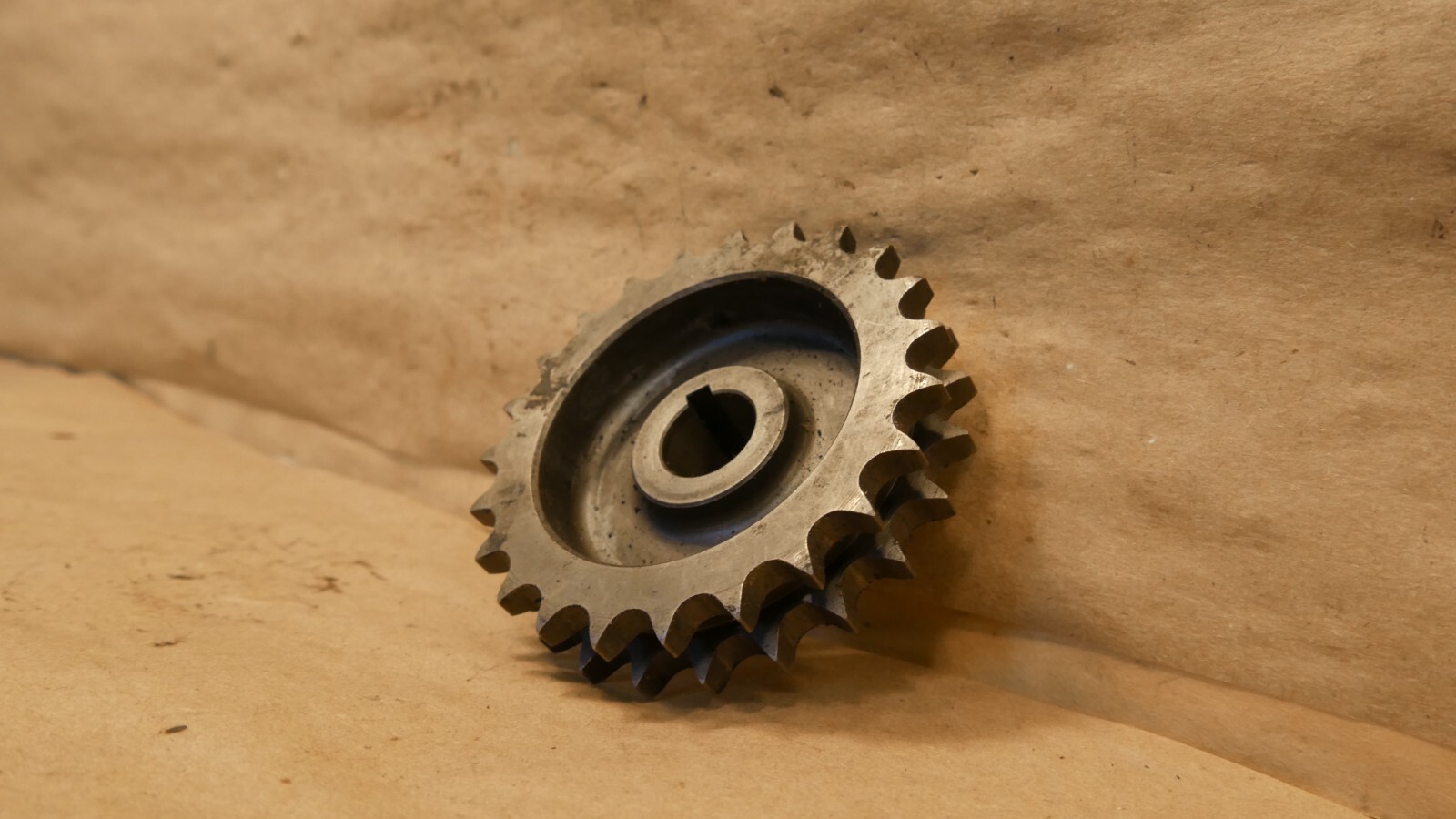 Ferrari Testarossa 512TR Oil pump Drive Sprocket OEM PN 121058