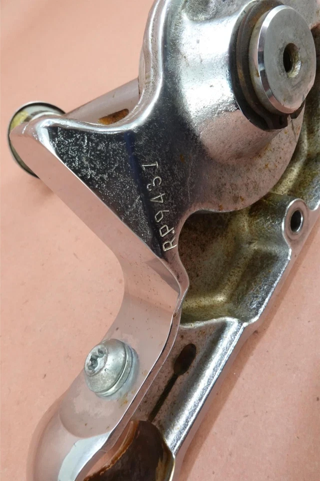 2001-2005 Harley Davidson Softail Deuce FXSTDI Тройной Дерево Нижний Зажим Шток - Изображение 2 из 4