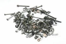 Suzuki GSF 650 Bandit WVB5 - Engine screws remains of small parts N1187