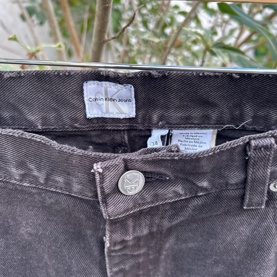 Jeans Calvin Klein 34x34 de mezclilla negros de pierna recta vintage de los años 90 Foto 2 de 4