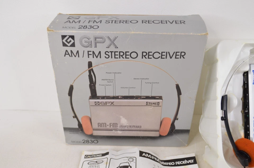GPX AM/FM Stereo Receiver Walkman Radio Model 2830 w/ Headphones & Box TESTED! - Image 2 of 4