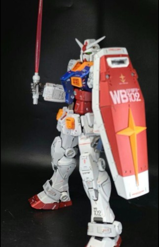 BANDAI 1/60 PG UNLEASHED RX-78-2 GUNDAM Built & Painted vsr4724e - Picture 9 of 17