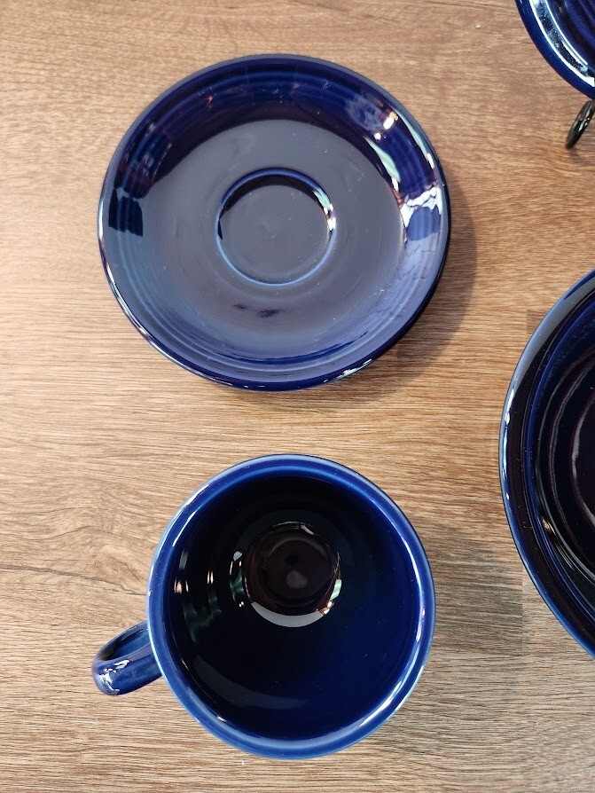 Service D'assiettes Uno Bleu Cobalt 18 Pièces