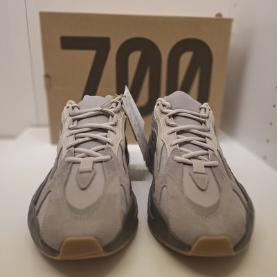 adidas Yeezy Boost 700 V2 Thepra Re-release EU45/ US11 OVP!