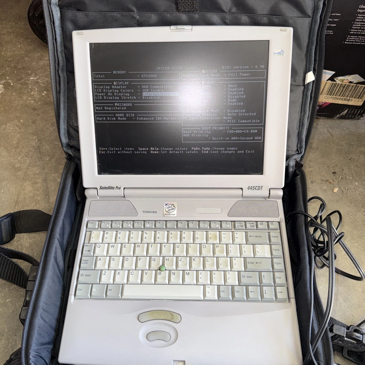 Cache Inférieur (bottom Case) Pour Toshiba Satellite C50D - Testé - Garantie 30j