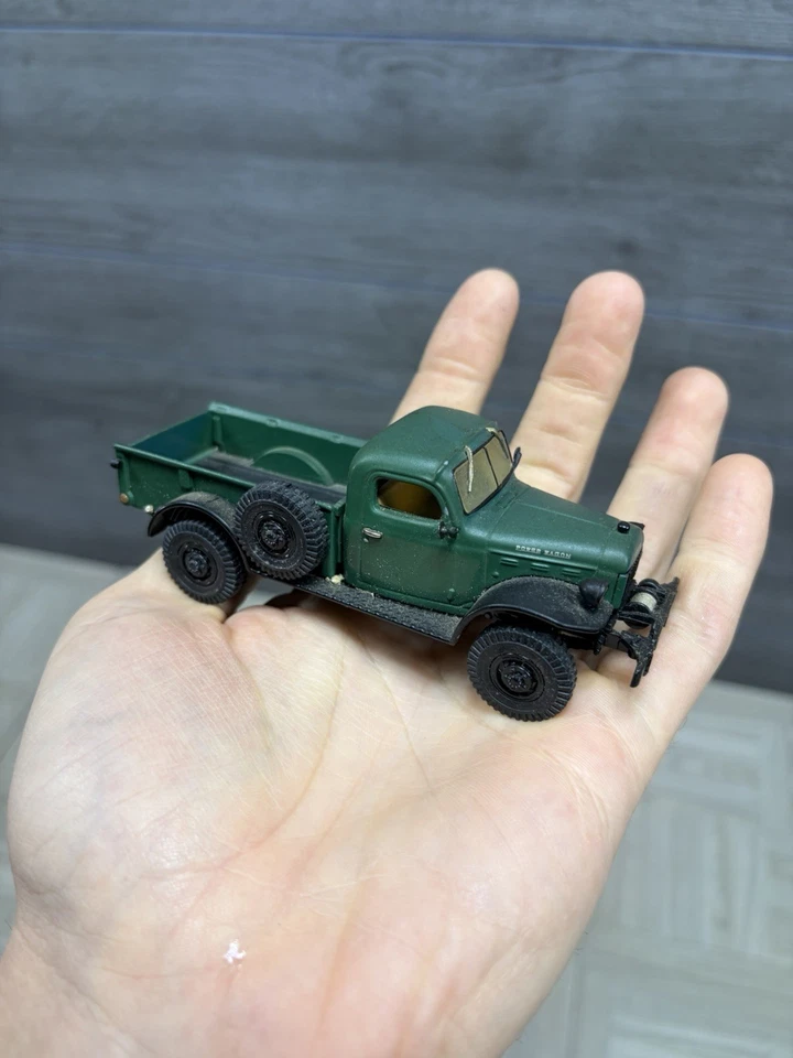 Matchbox Yesteryear Motor Trend Diecast 1946 Dodge Power Wagon Truck Toy Car - Image 3 of 4