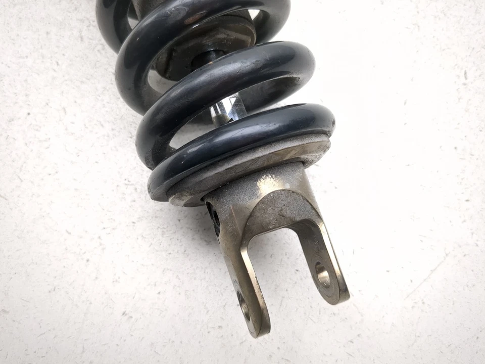 04-10 川崎 Vulcan 2000 VN2000 PROGRESSIVE 后减震悬架 — 第 3/4 张图片