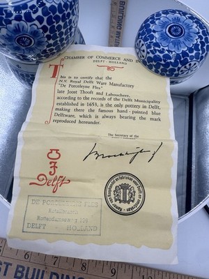 RARE Vintage Blue & white hand-painted Delftware pottery, cert. of authenticity