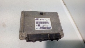 VW GOLF IV 1J1 Motorsteuergerät ECU 6160049701 1.4 Benzin 110kw 1998 28532561
