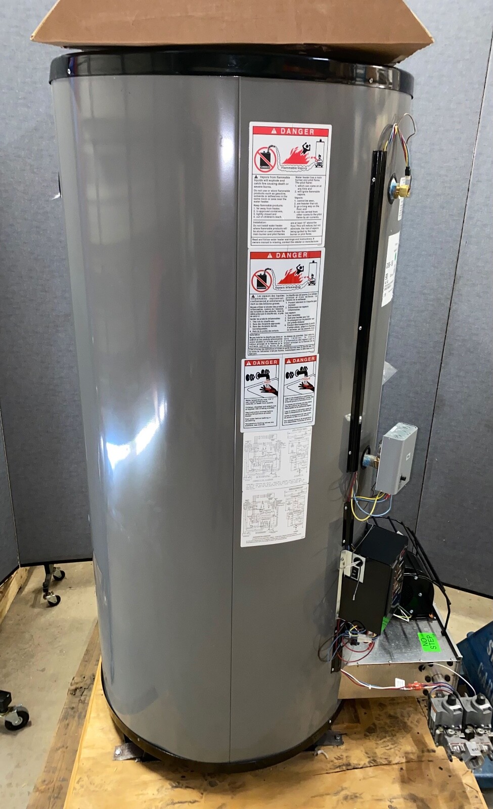 New Rheem EXTREME GX90-550 90 Gal 550K BTU Natural Gas Commercial Water  Heater | eBay