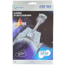 QMx Star Trek Original Series Qraftworks Klingon D7 Battlecruiser Model Kit