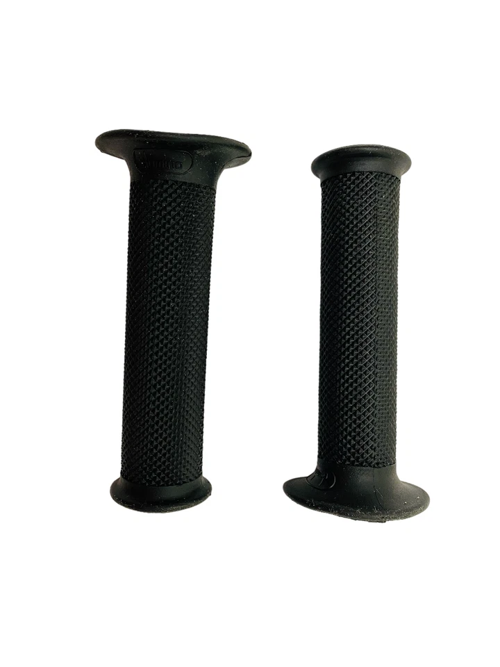 Ducati Monster 900 750 600 400 851 888 907 I.E. Manillar CD 36140031A Nuevo Foto 3 de 4