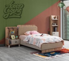 Brązowy zestaw do pokoju dziecięcego łóżeczko dziecięce stolik nocny stylowe meble nowoczesne najwyższej jakości