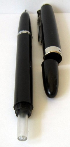VINTAGE NOS RARE "UNION-СОЮЗ" USSR BAKELITE FOUNTAIN PEN, COLOR, BLACK # 621 - Picture 6 of 6