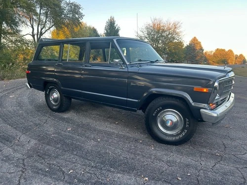 1987 Jeep Wagoneer