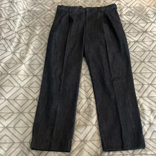 Roundtree & Yorke Men's Dark Wash Blue Jeans Pleated Front 36x32