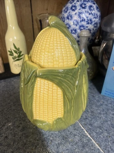 Vintage Shawnee Pottery Corn King #66 Cookie Jar Canister ~Exceptional Condition