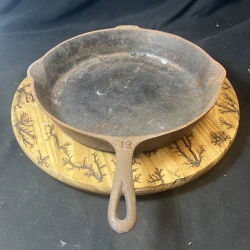 Vintage Cast Iron Skillet Raised NO. 12 Lodge