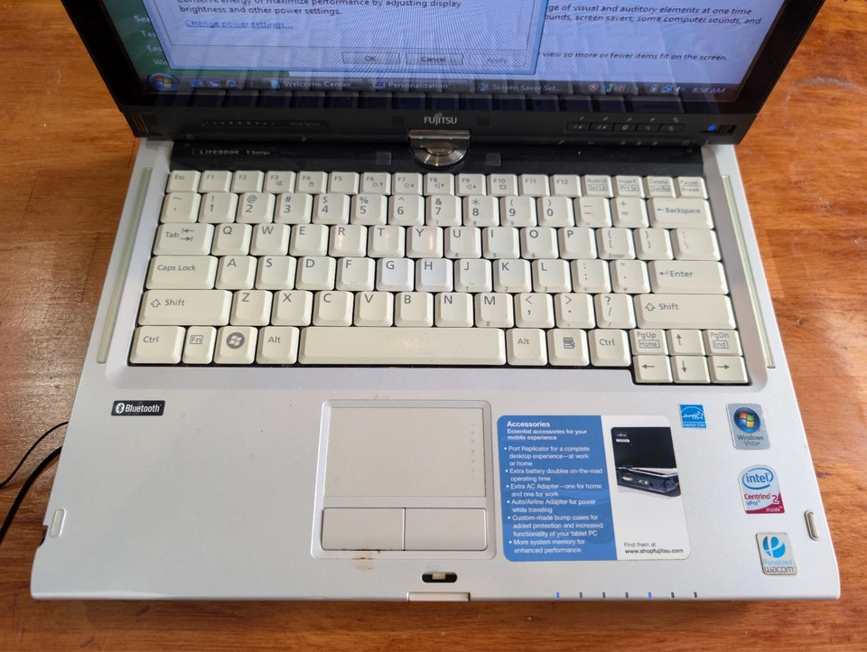 Fujitsu LifeBook T5010 13,3 pulgadas Convertible/Portátil - Resistente, Stylus, SSD de 250 GB Foto 4 de 4