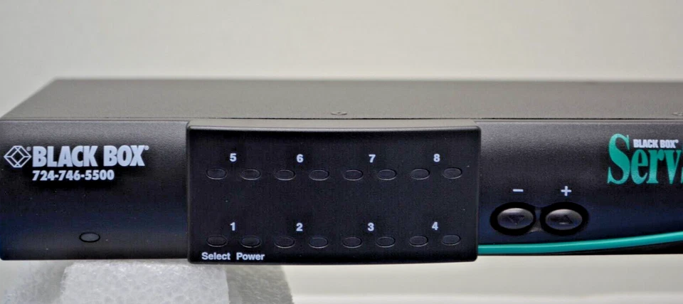 KV5004SA-R2/ SERV SWITCH ULTRA 4 CHANNELKVM 0250-740164/ BLACK BOX Foto 4 de 4