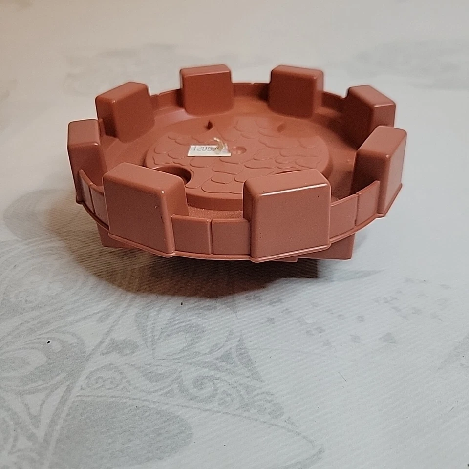 Lincoln Troncos Palacio de los Reyes Castillo Reino Repuesto Torreta Techo Parte Rojo Foto 3 de 3