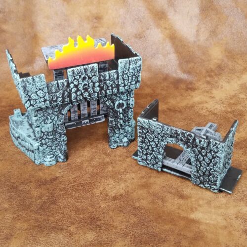 Battleground Crossbows & Catapults (2007) Replacement Part - 2 Pc Knight Castle
