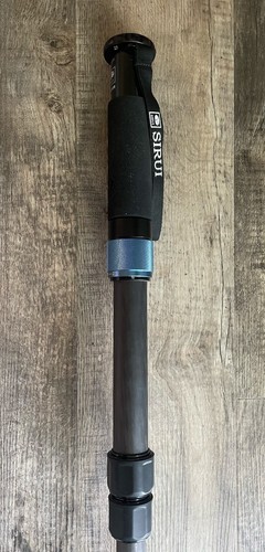 Sirui P-424SR Carbon Fiber Photo/Video Monopod - Picture 5 of 9
