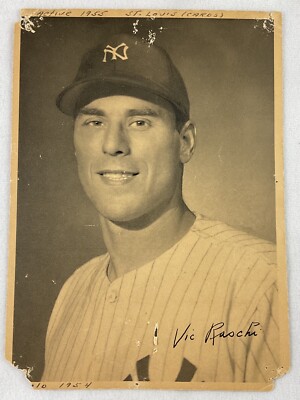 Vic Raschi 1946-53 Vic Raschi, New York Yankees Vintage Photo | eBay
