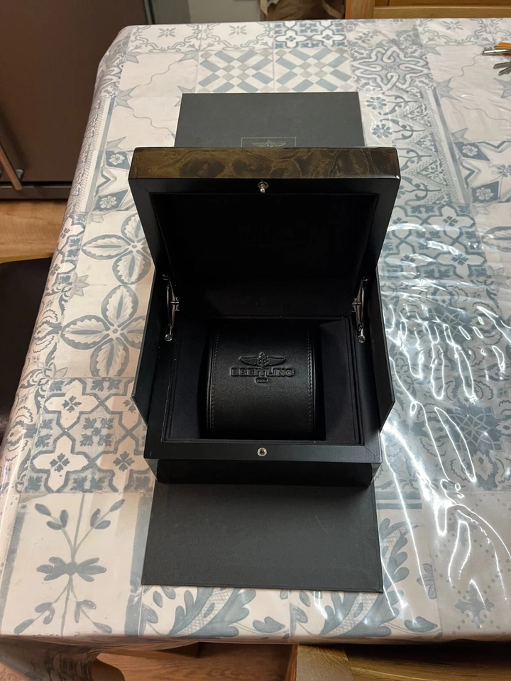 Caja de presentación de madera de lujo Breitling con bolsa de viaje de cuero #2 Foto 2 de 4