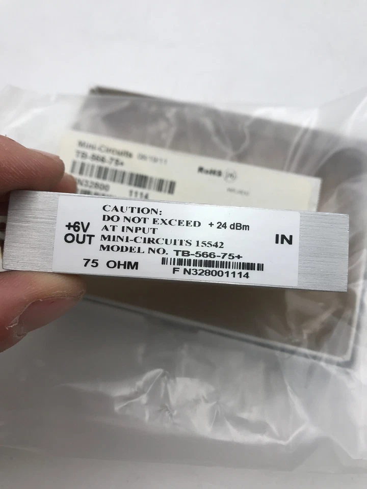 Placa de evaluación Mini-Circuits TB-566-75+ Foto 4 de 4