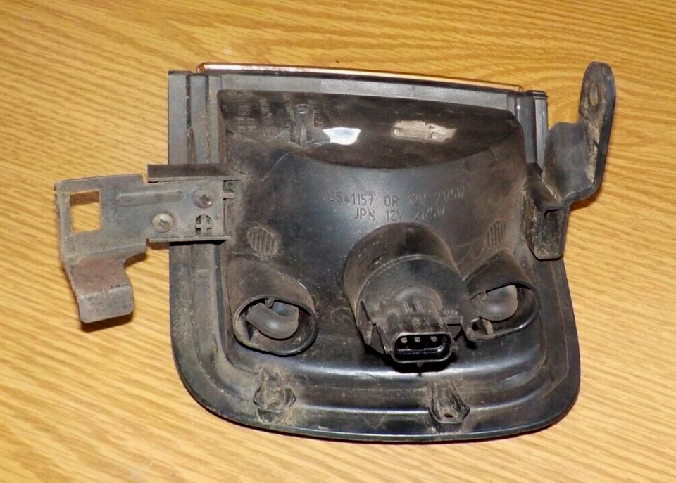 Isuzu Rodeo 1999 pasajero lado derecho esquina delantera luz intermitente Foto 4 de 4