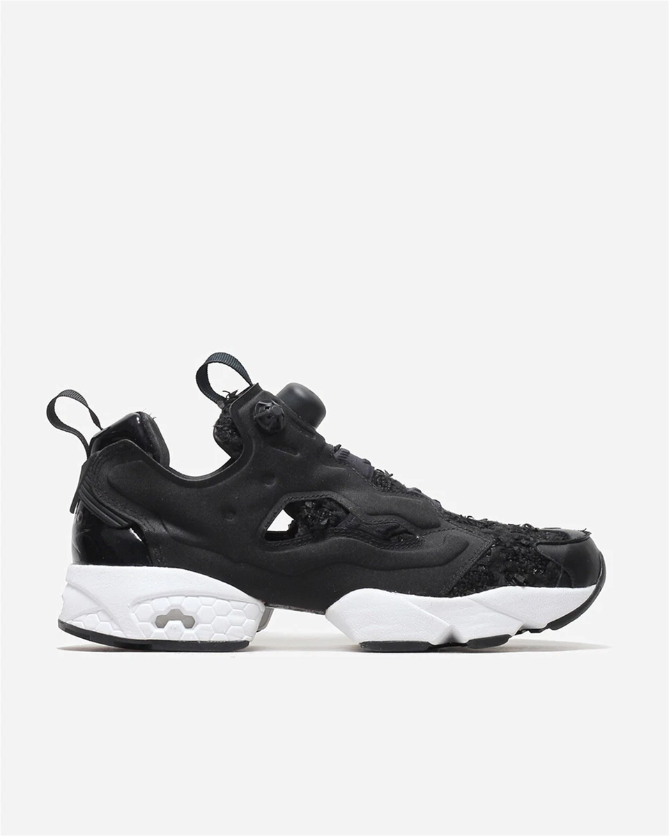 Reebok insta pump cheap fury black white