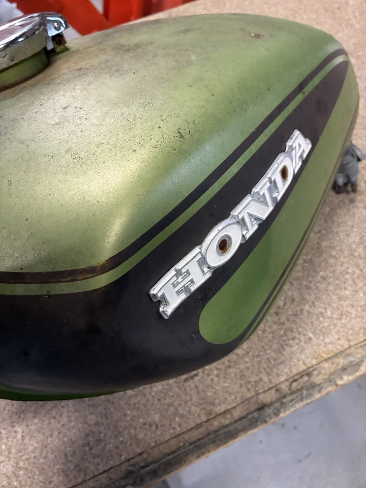 1974 Honda CL 360 CL360 pintura original tanque de gasolina verde preto branco combustível embaralhador - Imagem 2 de 4