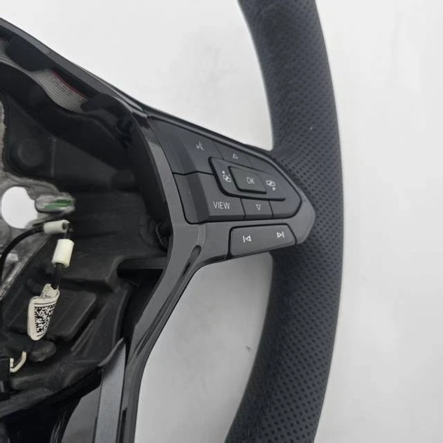 VW Bus T6.1 Passat B8 MFL Multifunktion Leder Lenkrad F1 Schalter Hochglanz  - Bild 3 von 4