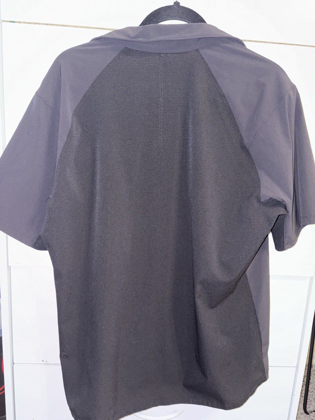 Men’s Lululemon snap On Solid Black Double Pocket… - image 6