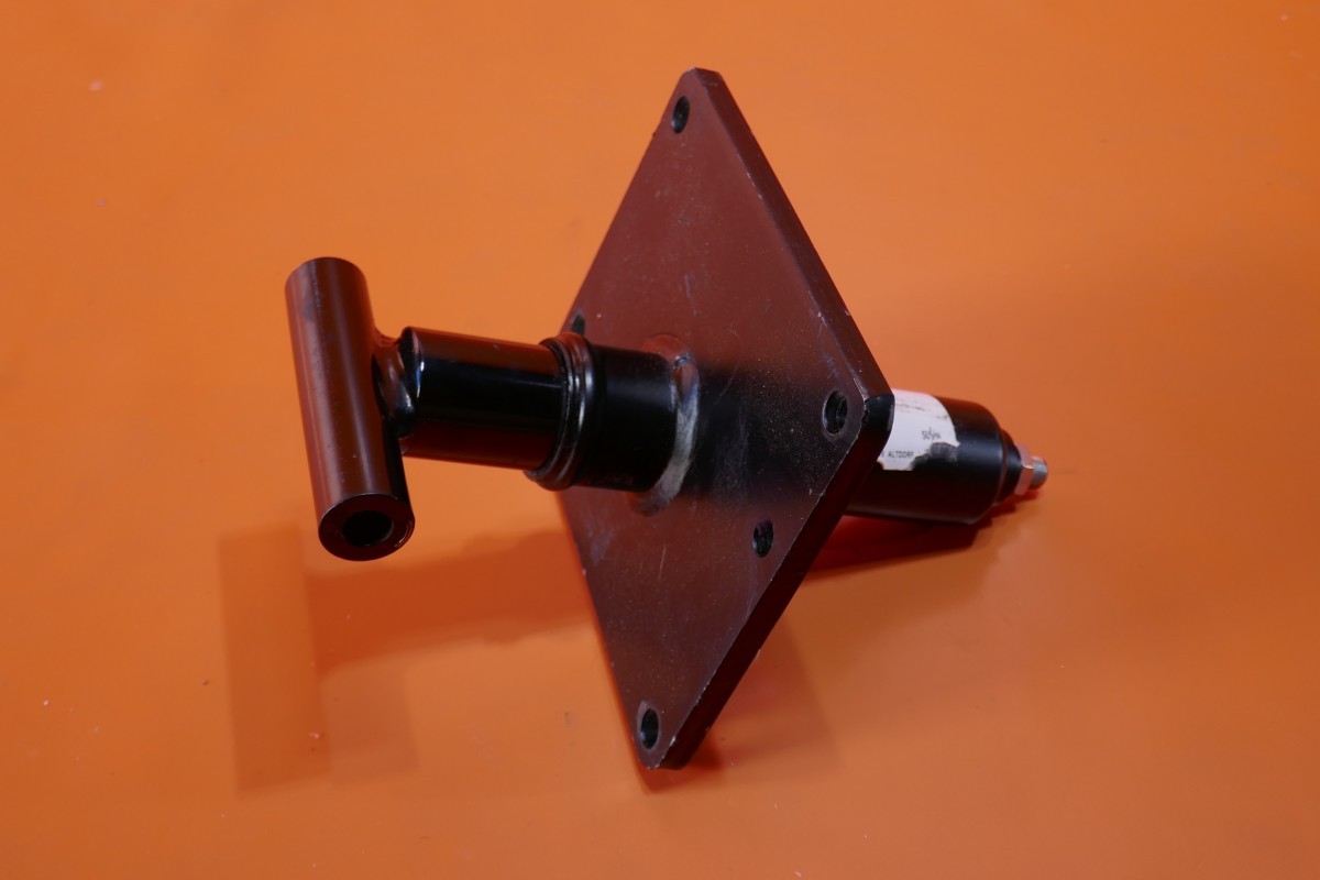 Bentley Flying Spur 2006-2007 Rear Left Bracket reinforcement P/N 3W0807357B