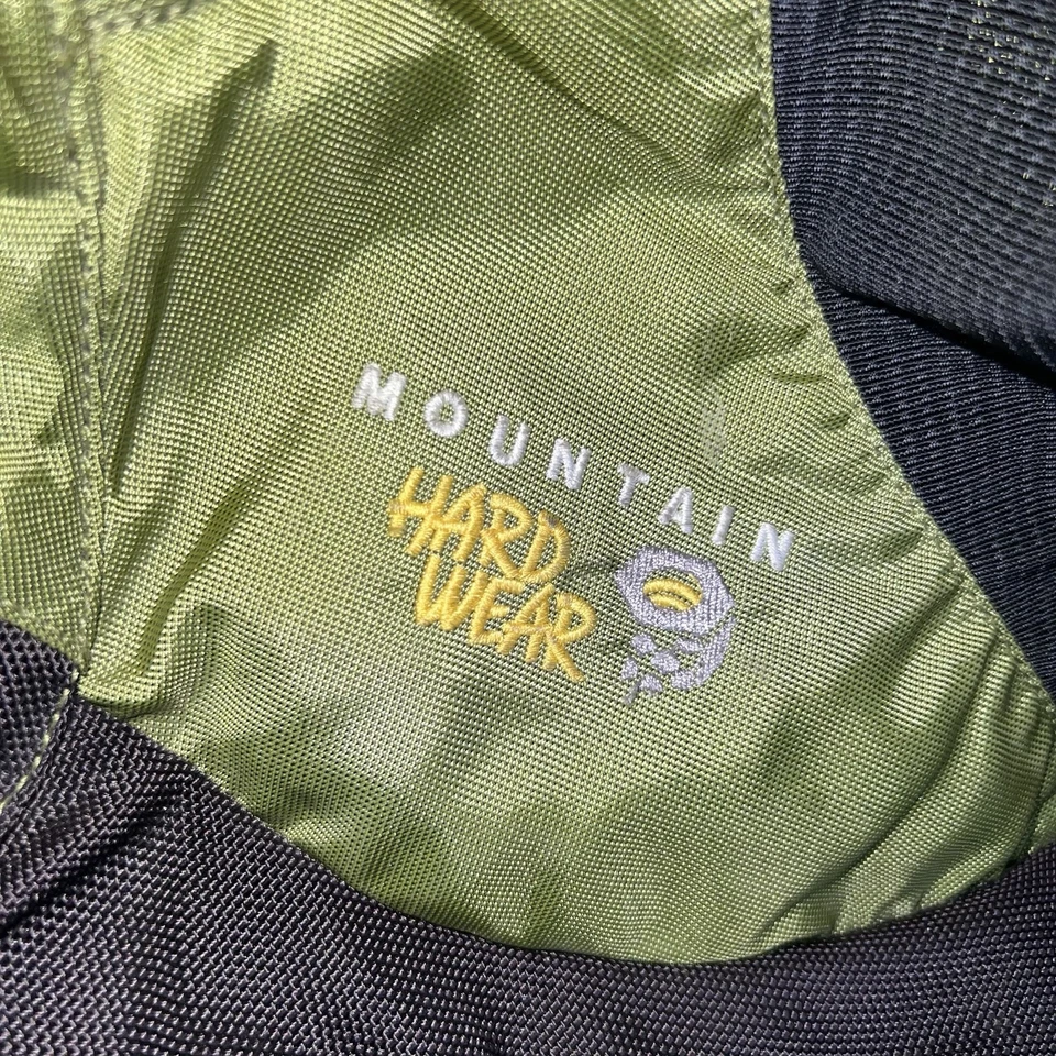 MOUNTAIN HARDWARE (GREEN) (LARGE) 1900 cu DRIFTER BACKPACK - Image 2 of 4