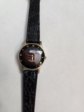Reloj Tommy Hilfiger Negro Dorado con Correa de Cuero Genuino. Batería nueva