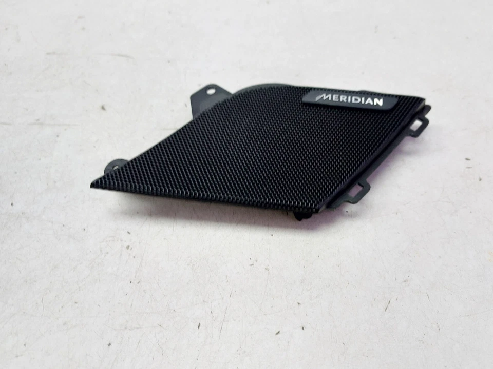 JAGUAR XE X760 2016 DOOR SPEAKER TRIM GRILL COVER FRONT RIGHT GX73-18C862-ACW - Image 2 of 4