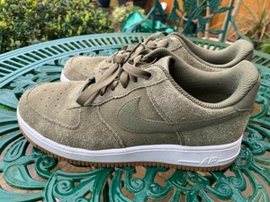 Nike Air Force 1 Khaki Baja Mujer Zapatillas Zapatos De Gamuza UK 6 EU 40  ex con | eBay