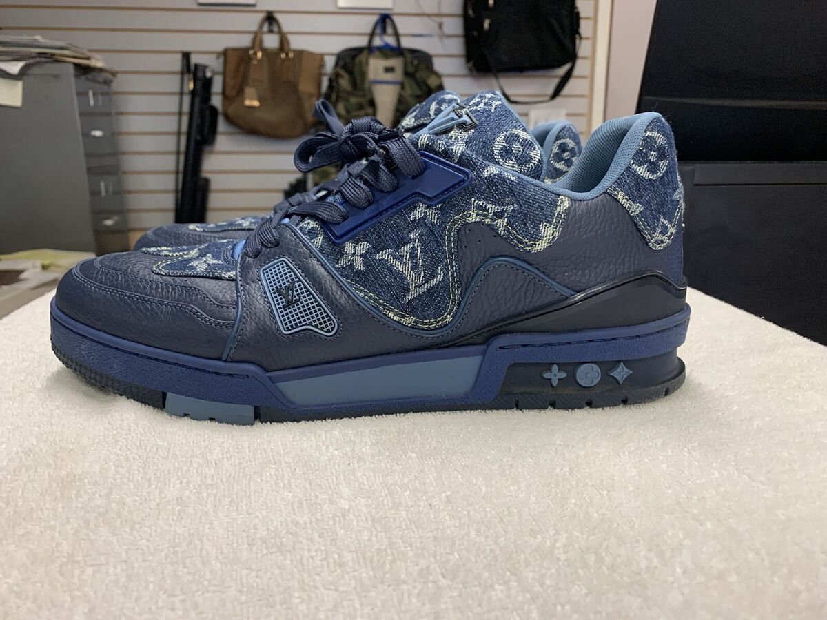 Louis Vuitton Men's 9 US Nigo x Virgil Blue Monogram Denim Trainer Sne –  Bagriculture