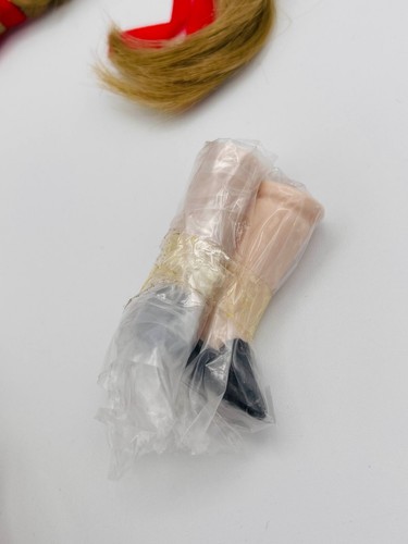 Juego de piezas de muñeca de porcelana Zims de colección con peluca rubia No. 8925 Talla 11 NOS - Imagen 4 de 5